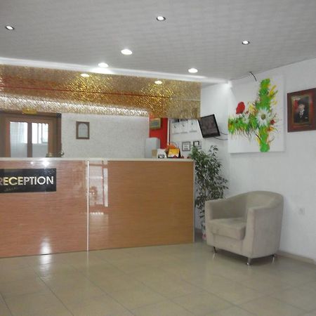 Konak Hotel Mut Εξωτερικό φωτογραφία