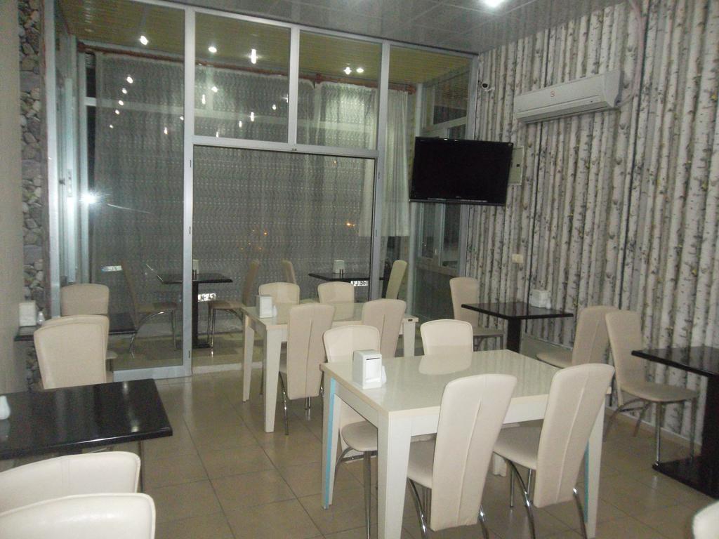 Konak Hotel Mut Εξωτερικό φωτογραφία