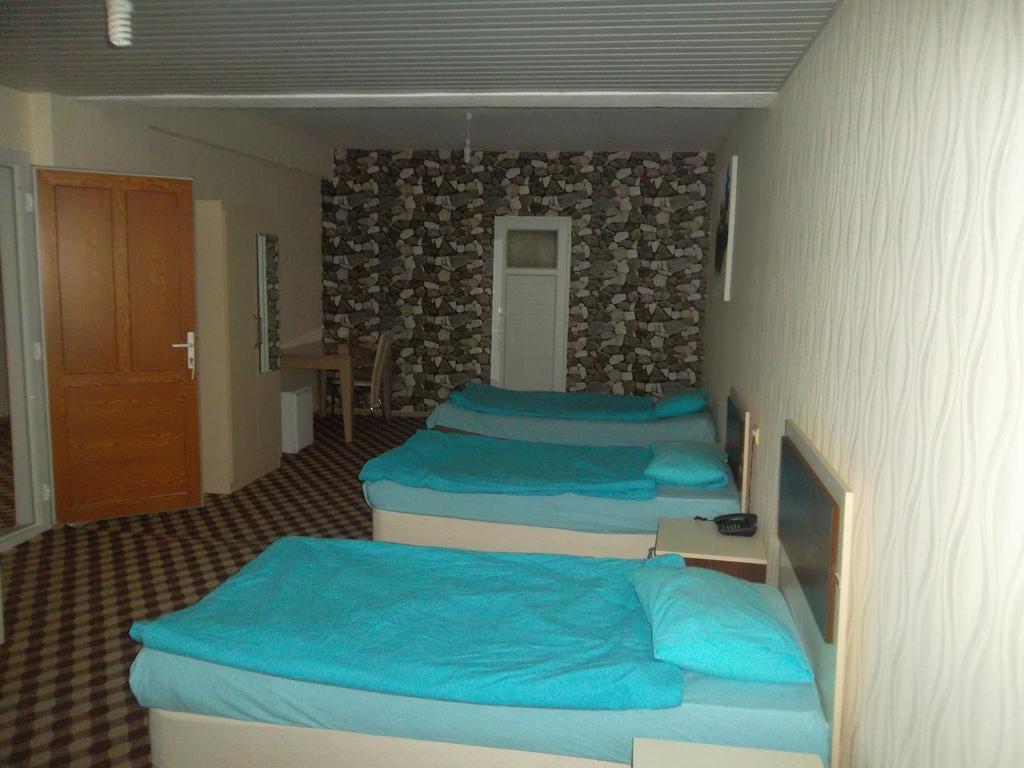 Konak Hotel Mut Δωμάτιο φωτογραφία