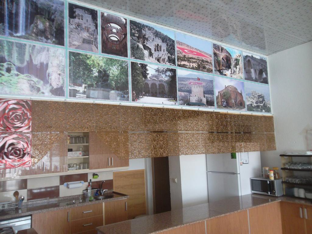Konak Hotel Mut Εξωτερικό φωτογραφία